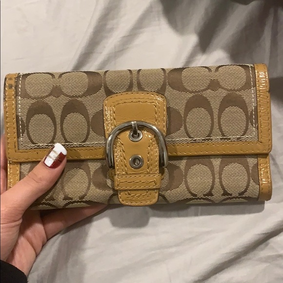 Coach Wallet - Picture 5 of 5